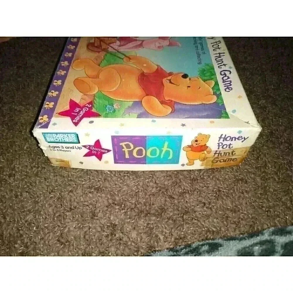 Pooh Honey Pot Hunt Game by Parker Brothers 1996